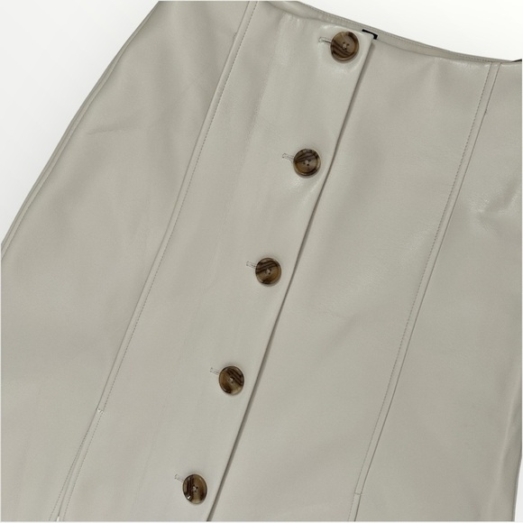 BANANA REPUBLIC Seamed VEGAN LEATHER Midi Pleated Slit Skirt Oyster Pearl Tan 2 - Picture 7 of 9